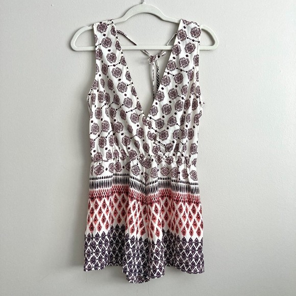 ILLA ILLA Womens Sleeveless Short Romper White Pink Tie Back Size Large - Picture 1 of 12